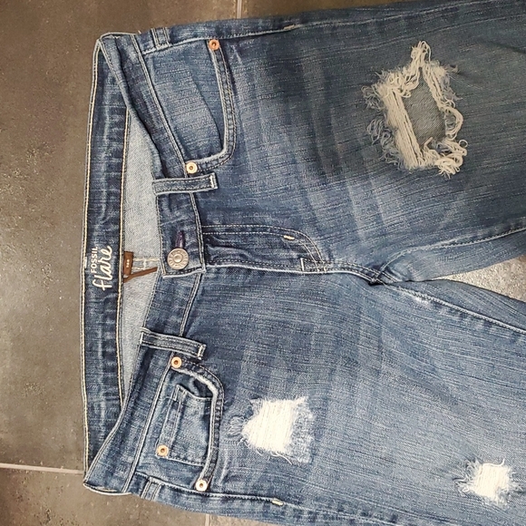 Fossil Distressed Flare Jeans Size 28S - Picture 2 of 4
